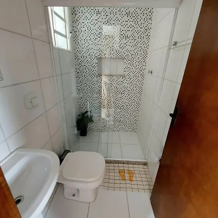 Casa Temporada Espaco Sara Com Piscina, Churrasqueira Totalmente Privada A 5Min Do Centro E Do Parque Das Aguas Sao Lourenco (Minas Gerais) Exterior photo