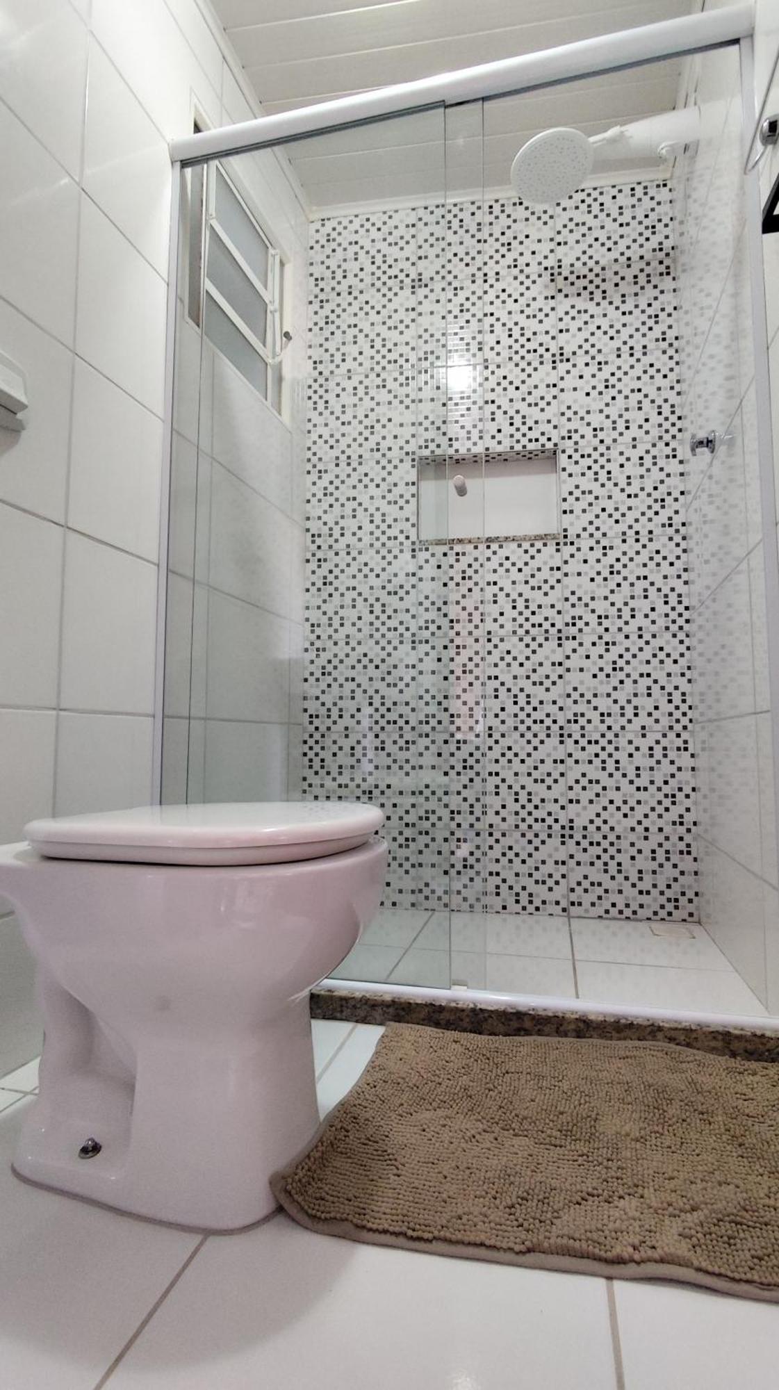 Casa Temporada Espaco Sara Com Piscina, Churrasqueira Totalmente Privada A 5Min Do Centro E Do Parque Das Aguas Holiday home *