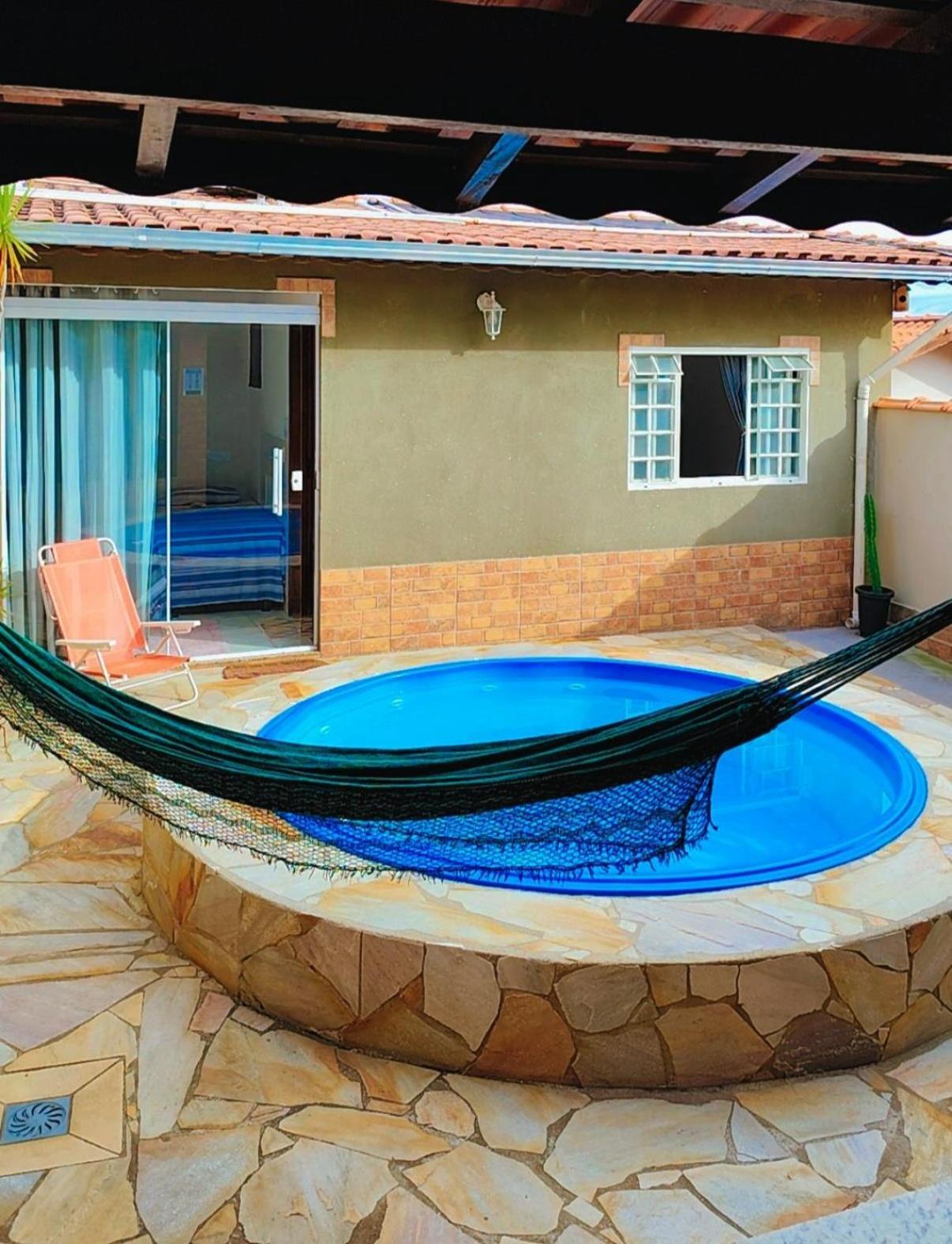 Casa Temporada Espaco Sara Com Piscina, Churrasqueira Totalmente Privada A 5Min Do Centro E Do Parque Das Aguas Holiday home
